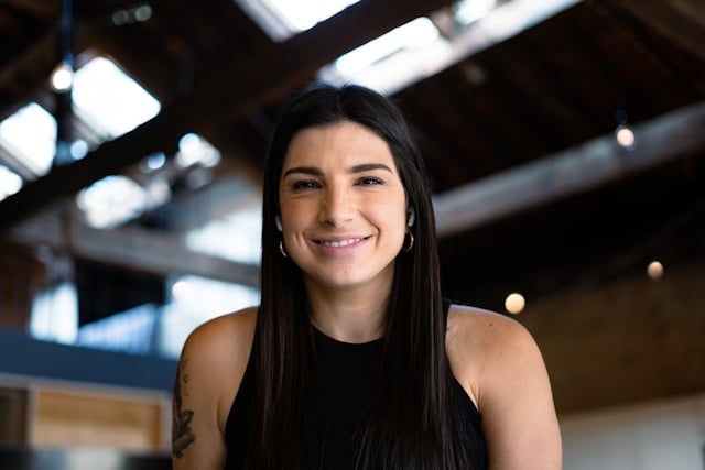 How to Test Your NAD Levels: A Complete Guide 8 Smiling woman
