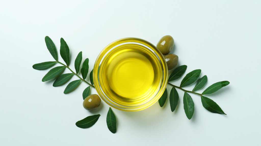 Image of olive oil containing oleuropein