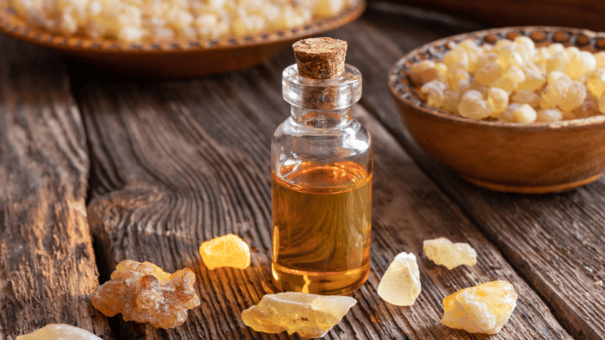 An image of Boswellia and its extract.