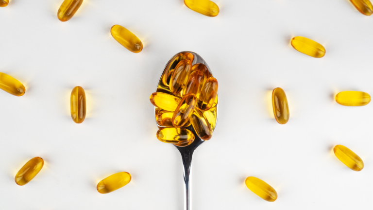 An image of turmeric capsules