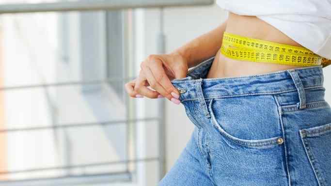A Guide to NMN and Weight Loss 6 An image of a weight loss journey