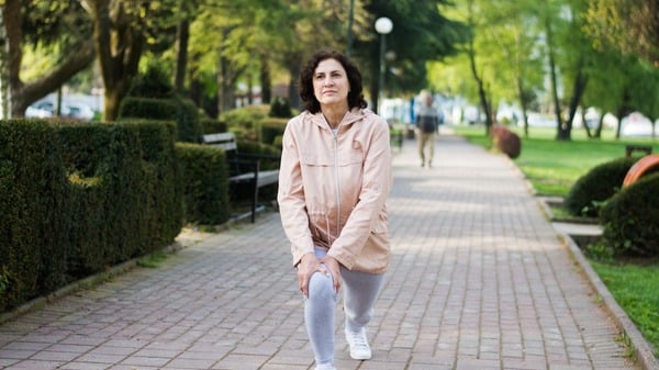 What is Mitochondrial Decline and Why Does it Matter? 10 An image of a woman exercising to avoid mitochondrial decline