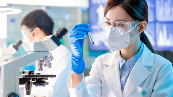Which Supplements Have Been Studied for Long COVID? 7 An image of medical experimentation