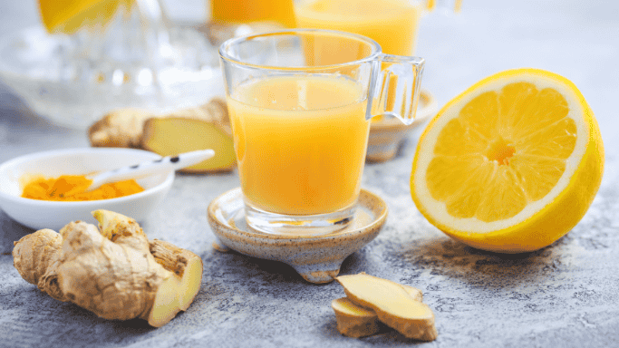 Turmeric vs Ginger: What's the Difference and Which is Best? 7 An image of turmeric juice and ginger