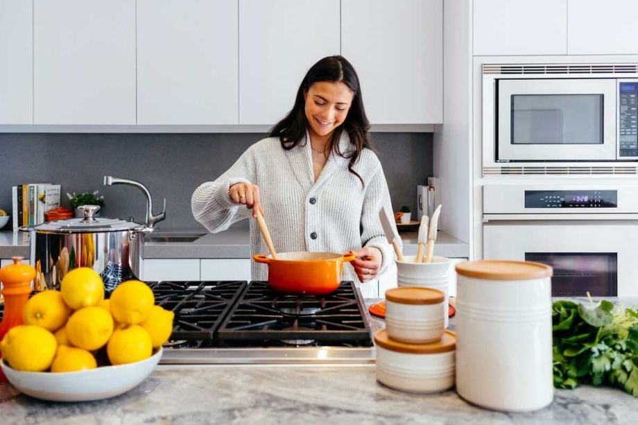 How to Reduce ApoB Levels: Diet, Lifestyle & Supplements