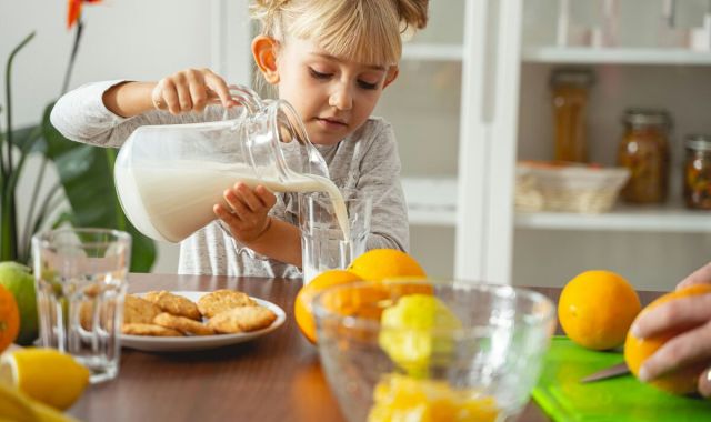 How to Increase Ferritin Quickly: 7 Evidence-Based Strategies 3 vitamin c calcium c31b9863