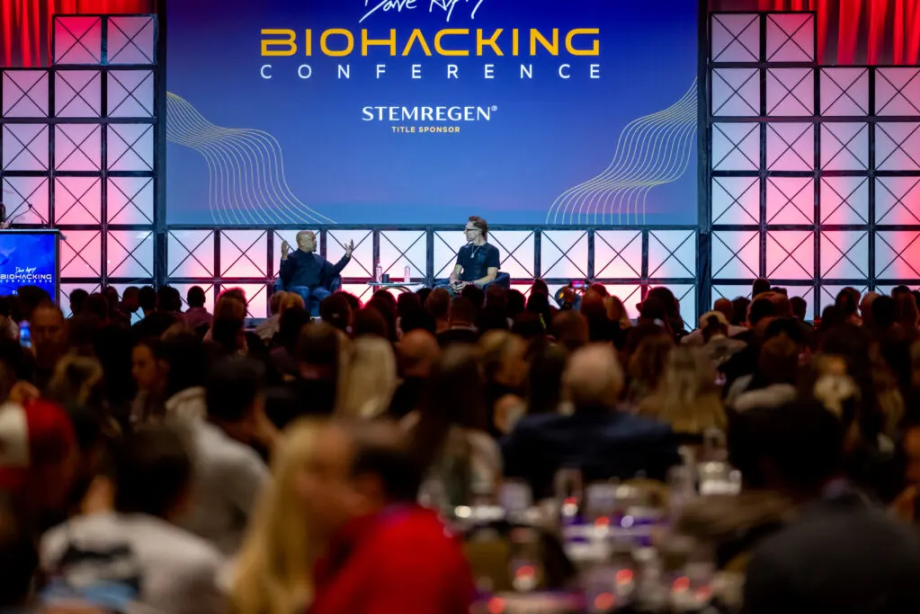 What Happened During Dave Asprey’s 10th Annual Biohacking Conference? 1 What Happened During Dave Asprey’s 10th Annual Biohacking Conference?