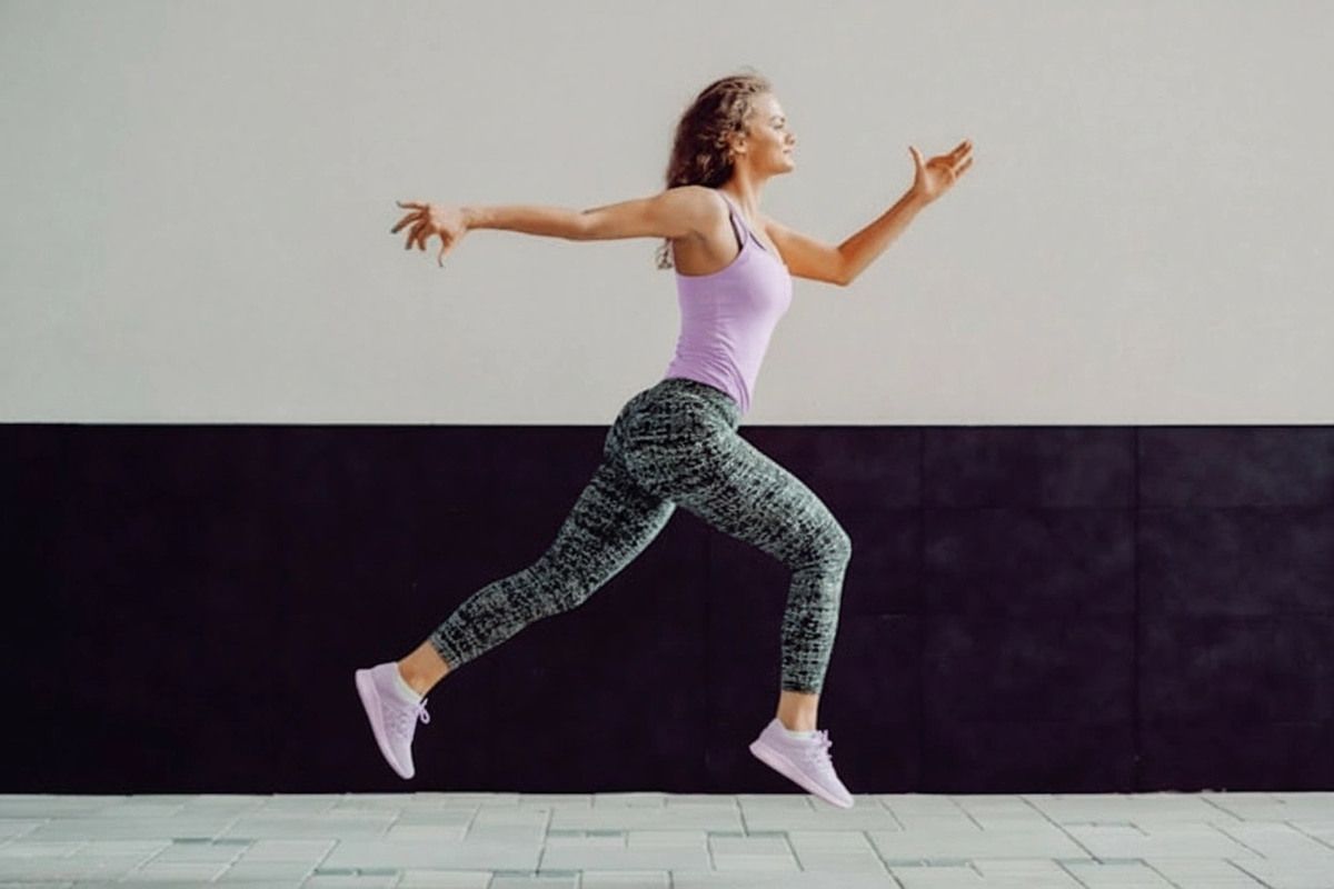 Vegan athlete doing high-intensity sprints.