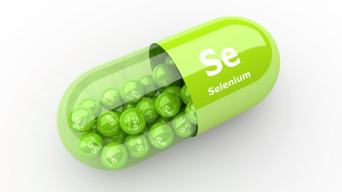 A green capsule filled with small green spheres, each labeled "Se" for Selenium.